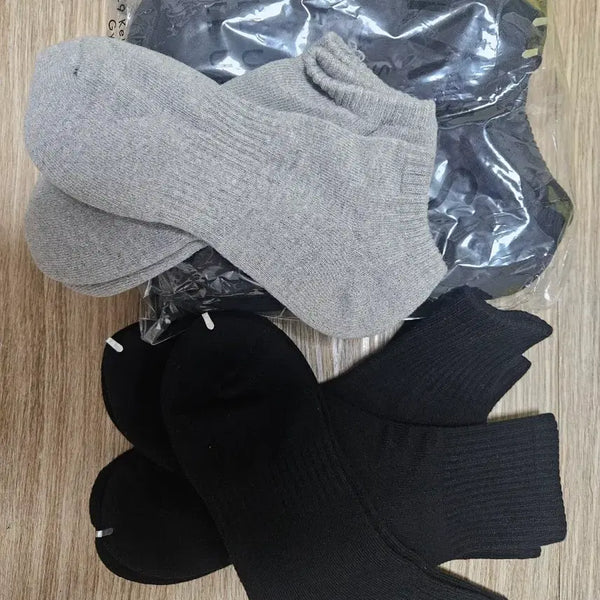[BUNJANG] Men's Ankle and Mid-Calf Socks (14 Pairs) / 남성 스포츠 양말(발목, 중목)