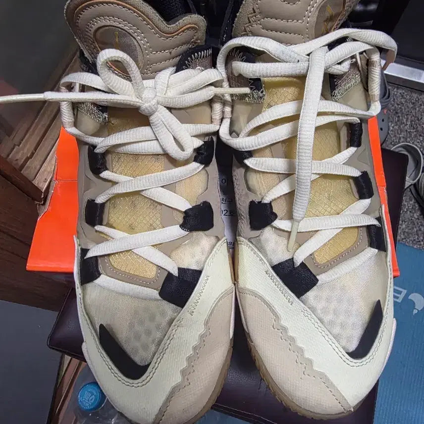 [BUNJANG] Nike Jordan Why Not Zer0.5 Beige (255) / 나이키 조던 5 베이지 255