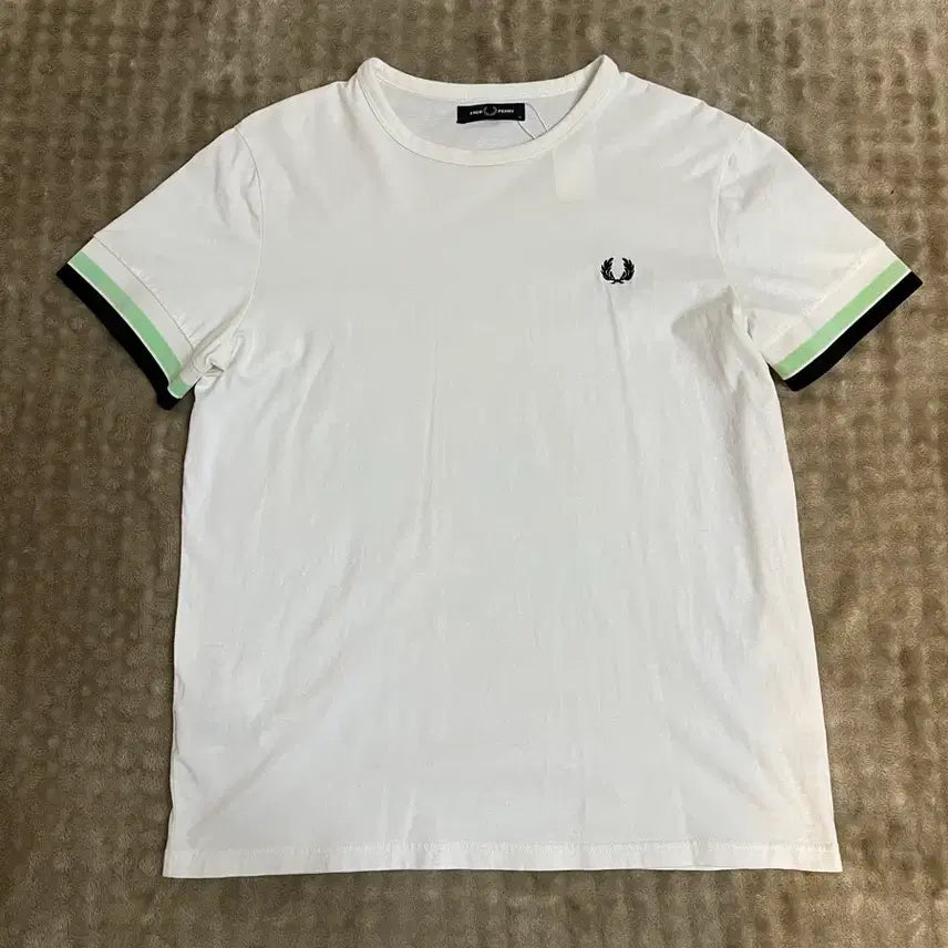 [BUNJANG] Fred Perry Short Sleeve T-Shirt Size M (95) / 프레드페리 반팔 티셔츠 M/95