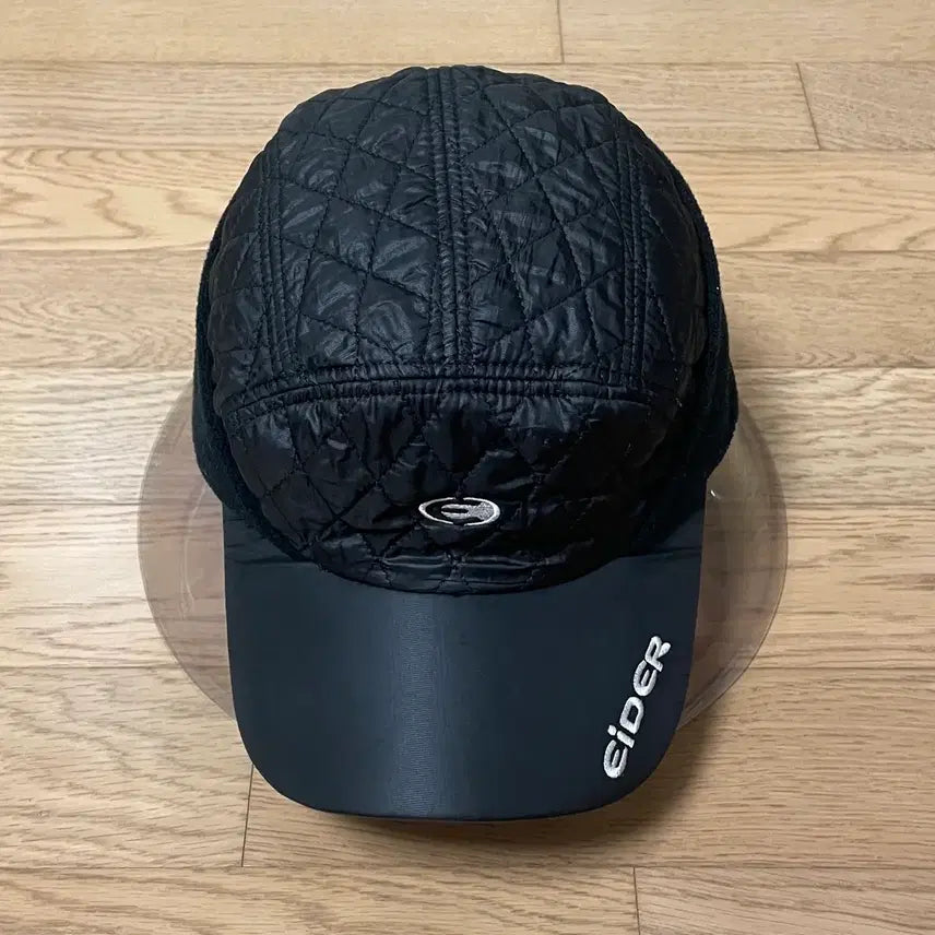 [BUNJANG] Eider Quilted Earflap Cap Black / 57/ 아이더 Eider 퀼팅 볼캡 블랙 동계 귀달이 모자