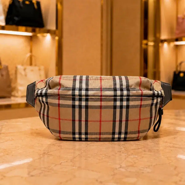 [BUNJANG] Burberry Vintage Check Medium Belt Bag / [A급] 버버리 빈티지 체크 벨트백 미디엄 판매합니다!!!