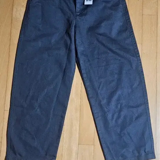 [BUNJANG] Uniqlo U Wide Blue Chino Pants (New) / 82)유니클로U 와이드 블루 치노팬츠(새제품)
