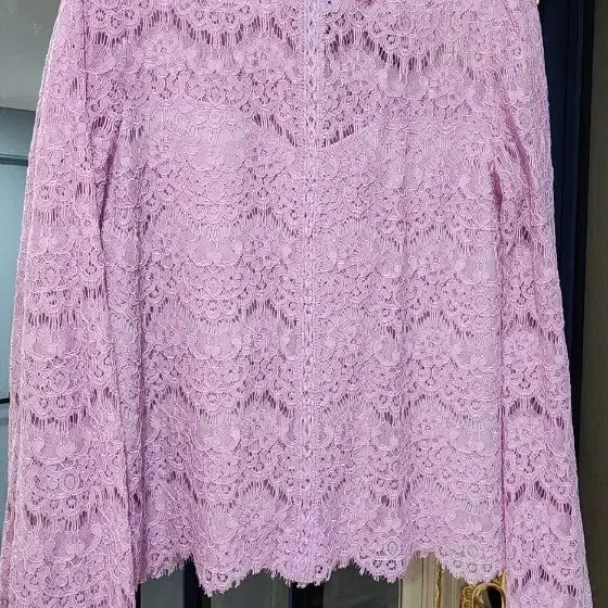[BUNJANG] Sisley Lavender Lace Blouse 42 / 시슬리 sisly 라벤더 레이스 블라우스 42 랑방컬렉션 오브제 오즈세컨
