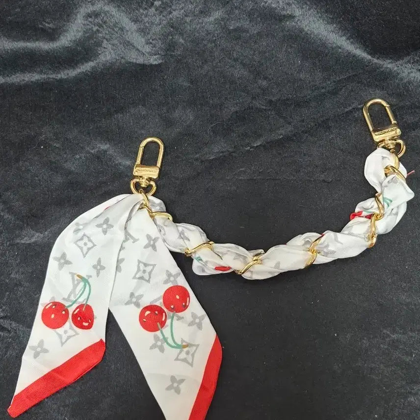 [BUNJANG] Cherry Pattern Silk Scarf Chain Bag Charm / 체리 패턴 실크 스카프 체인 백 참