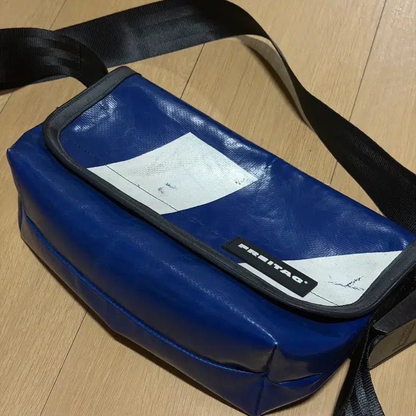 [BUNJANG] Freitag Frapap Crossbody Bag / 프라이탁 하파오