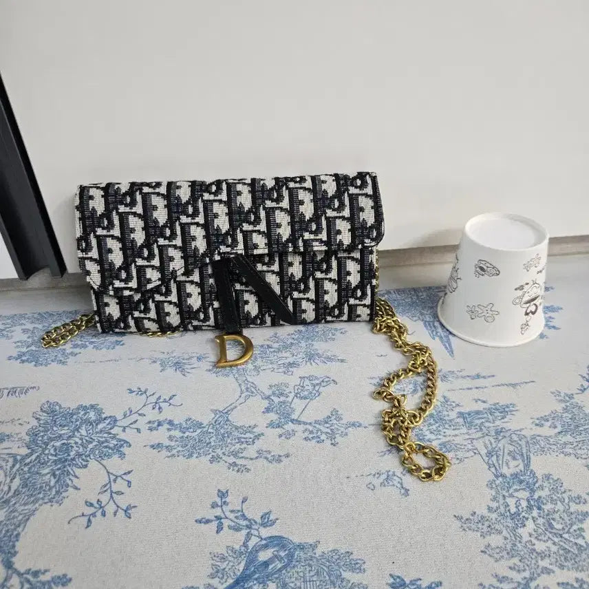 [BUNJANG] Jacquard Chain Clutch Bag / 클러치 동전 체인백(새상품)