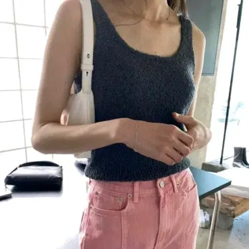 [BUNJANG] Studio Table Cotton Knit Sleeveless Charcoal Top / 스튜디오테이블 코튼 니트 슬리브리스 챠콜 뉴욕나인