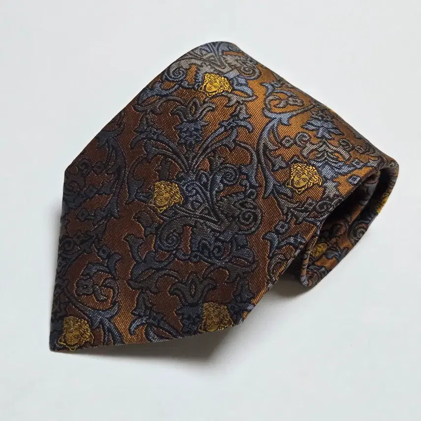 [BUNJANG] Versace Silk Medusa Pattern Necktie Brown / 베르사체 실크 넥타이 브라운 메두사 패턴