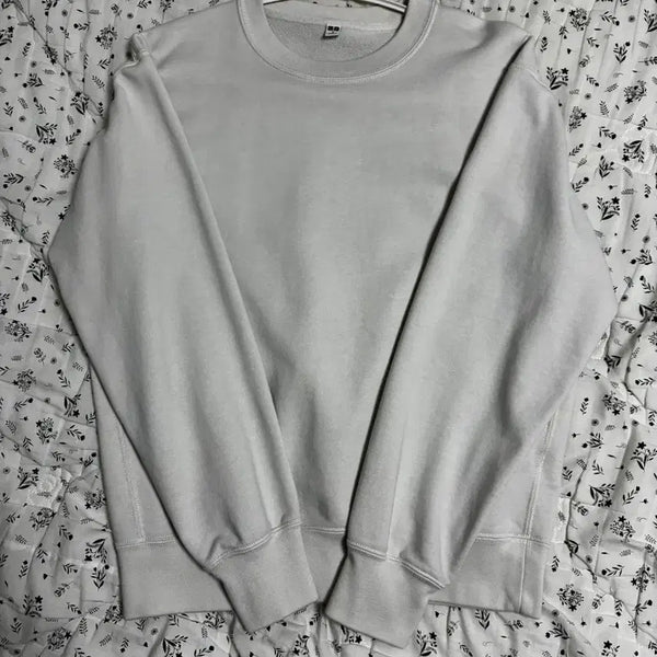 [BUNJANG] Uniqlo Sweatshirt / 유니클로 맨투맨