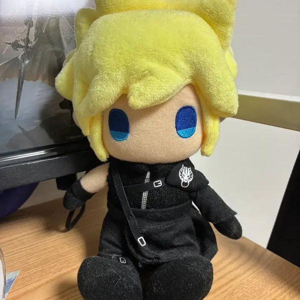 [BUNJANG] Final Fantasy VII Cloud Strife Official Plush Doll / 파판7 파이널판타지7 클라우드 스트라이프 공식 누이구루미