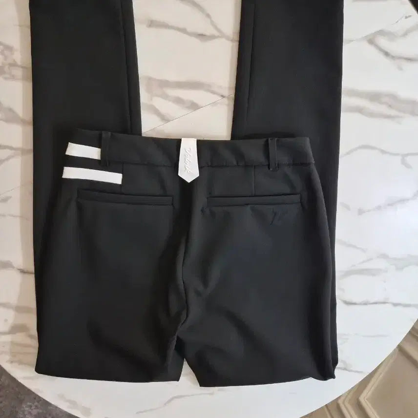 [BUNJANG] Volvik Women's Nylon Spandex Transitional Golf Pants / (25-26) 볼빅 나일론 스판 간절기 여성 골프 팬츠