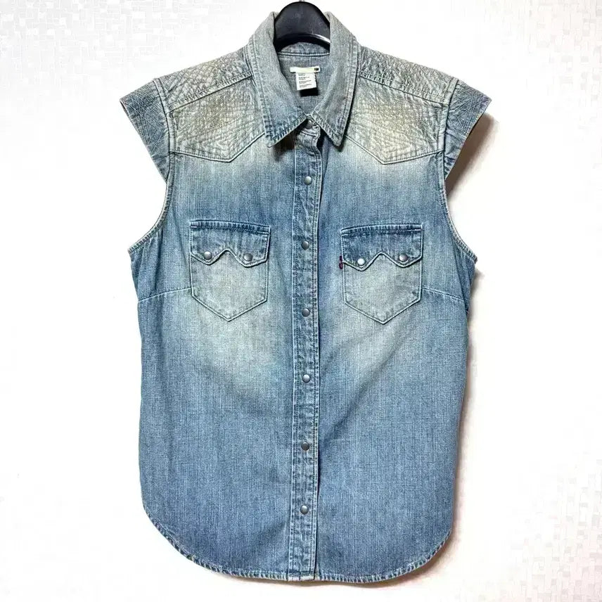 [BUNJANG] Levi's Women's Western Denim Vest Sleeveless Shirt / [S,90]리바이스 여성 웨스턴 데님 조끼 청셔츠 민소매