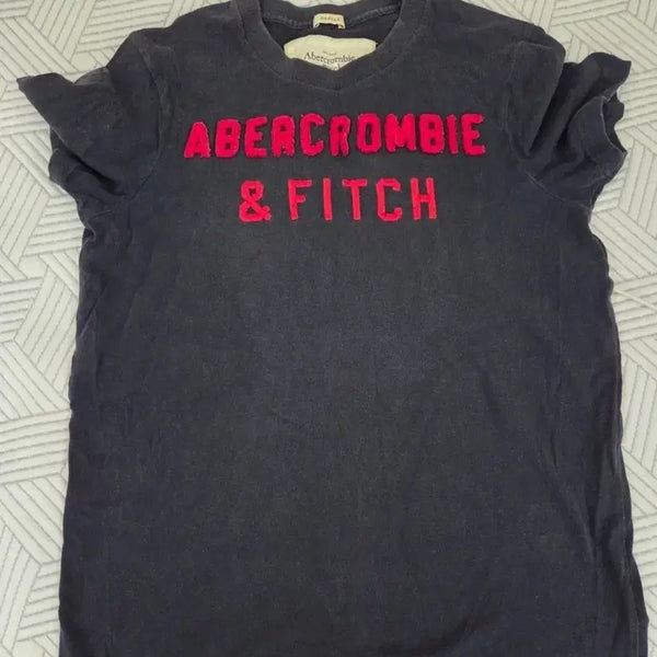 [BUNJANG] Abercrombie & Fitch Black T-Shirt Size S / 아베크롬비앤피치 반팔티 검정s