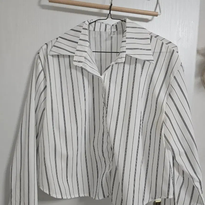 [BUNJANG] Vintage Striped Cropped Shirt / 빈티지 크롭 셔츠