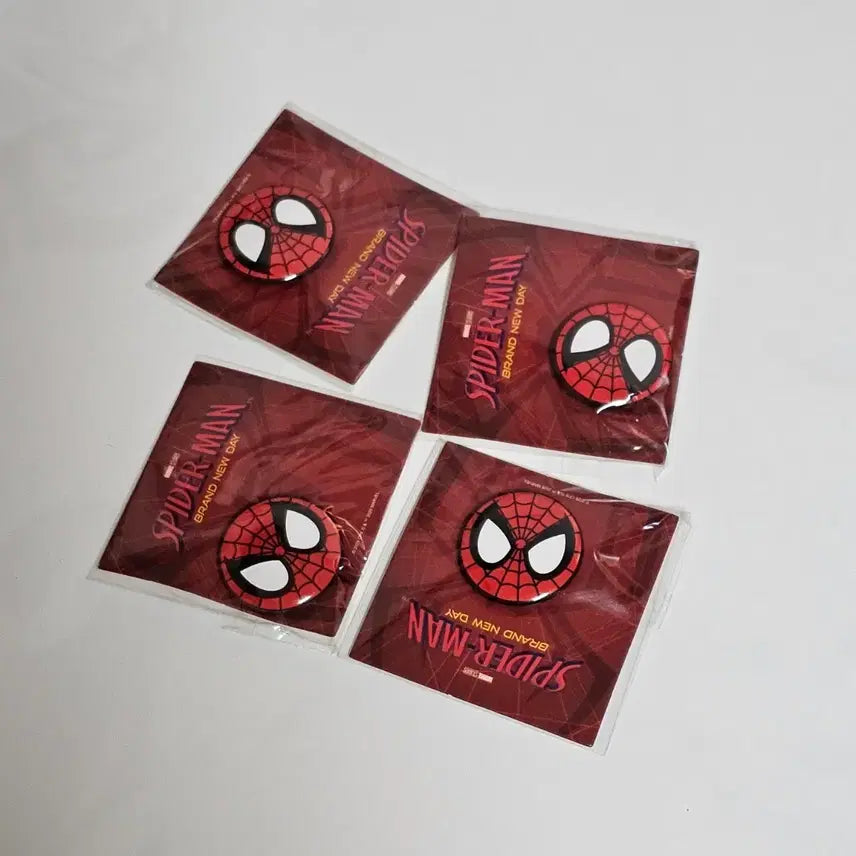[BUNJANG] Spider-Man Brand New Day Pin Badge / 스파이더맨 브랜드 뉴 데이 핀뱃지
