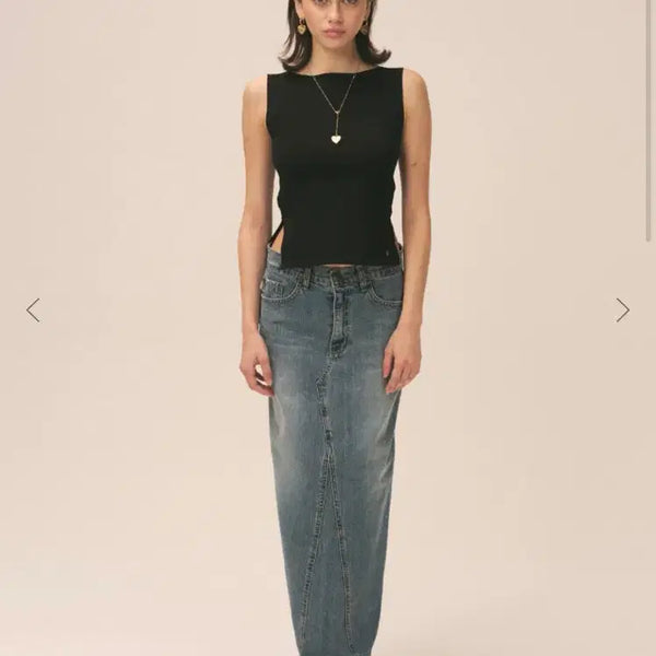 [BUNJANG] GLOWNY Hill Slit Sleeveless Top / 글로니 HILL SLIT SLEEVELESS TOP