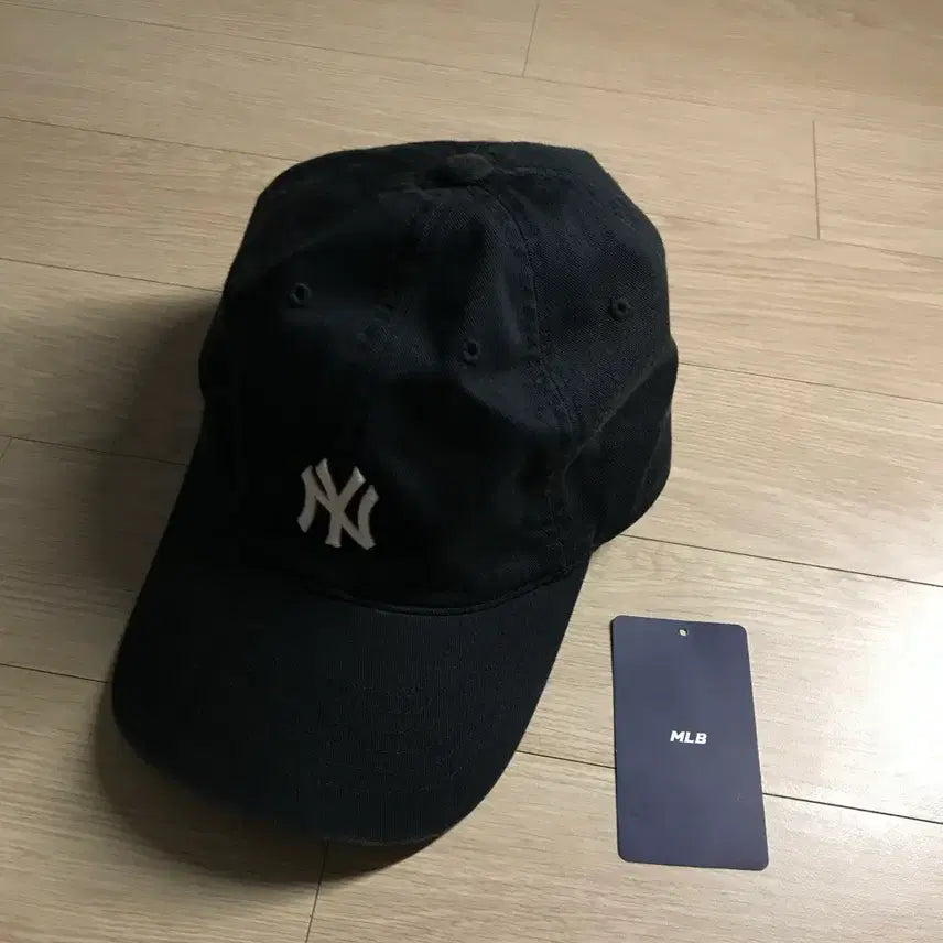 [BUNJANG] MLB New York Yankees Baseball Cap Black / MLB 모자 블랙