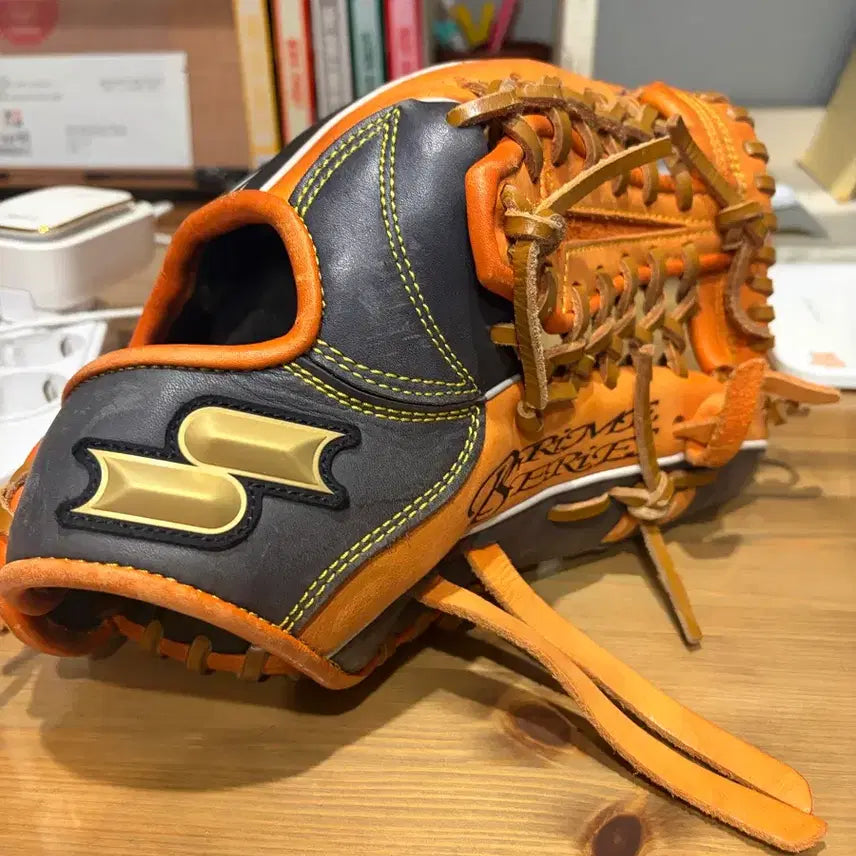 [BUNJANG] Sasaki Allrounder Primebase Baseball Glove Orange/Gray / 사사키 올라운더 프라임베이스 야구글러브 오렌지/그레이