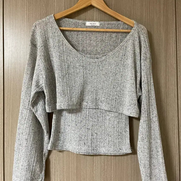 [BUNJANG] Sleeveless Crop Knit Set / 나시 크롭탑니트 세트(미착용)
