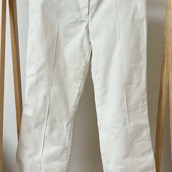 [BUNJANG] Chanel White Cropped Pants Size 38 / 샤넬 화이트 크롭 팬츠 38 사이즈 정품