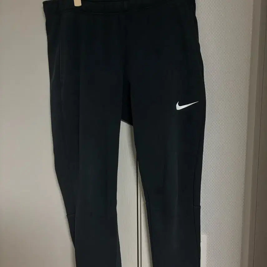 [BUNJANG] Nike Training Pants Black / 나이키 트레이닝 팬츠