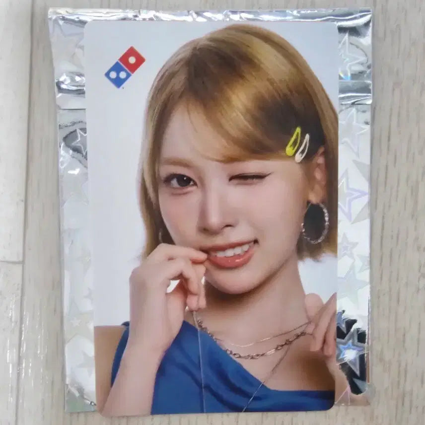 [BUNJANG] ReSene Domino's Pizza May Photocard / 리센느 도미노 피자 메이 포토카드