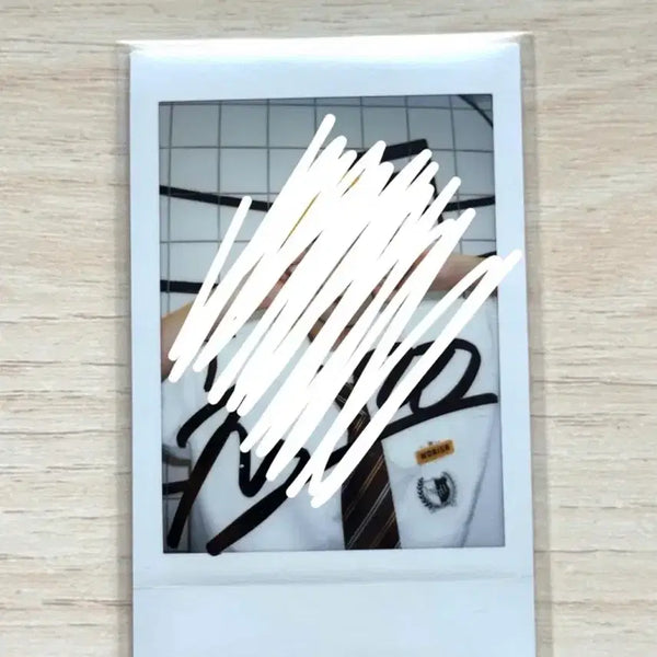 [BUNJANG] WEi Junseo Signed Polaroids 2nd Album / 휘브 원준 싸폴 문원준 싸인폴라 2집