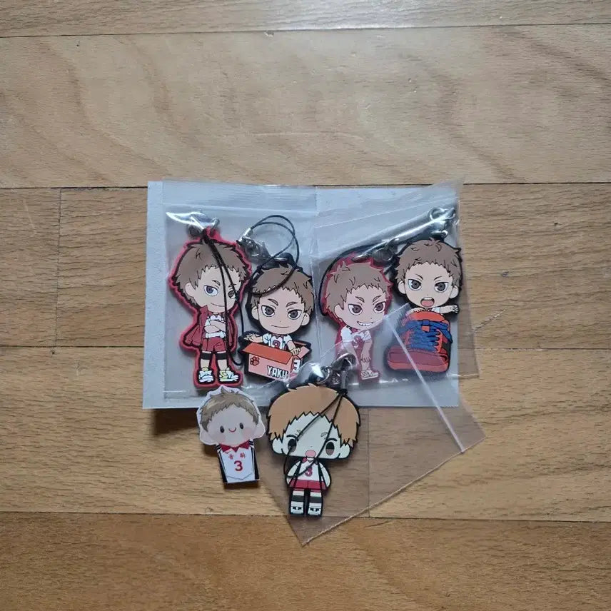 [BUNJANG] Haikyuu!! Nekoma Yaku Morisuke Rubber Strap Keychain 5 Types Bundle Set / [미사용 일괄] 하이큐 네코마 야쿠 모리스케 러버스트랩 키링 5종