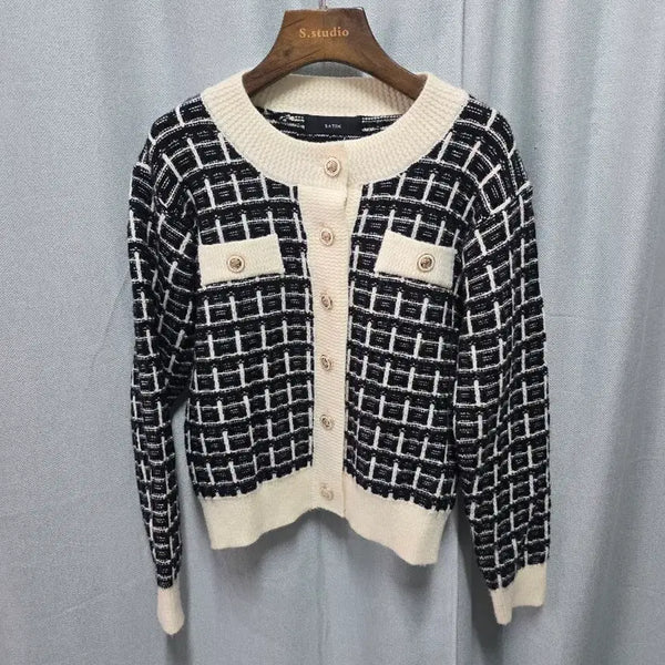 [BUNJANG] Satin Colorblock Button Knit Sweater / 사틴  배색 단추니트