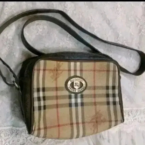 [BUNJANG] Burberry Check Shoulder Bag / 버버리  체크 숄더백