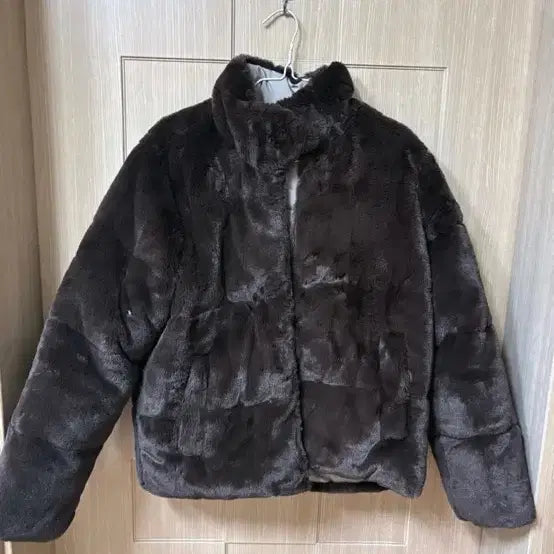 [BUNJANG] National Geographic Brown Fur Padded Jacket Unisex / 새상품) 내셔널지오그래픽 퍼 패딩 브라운 남여공용