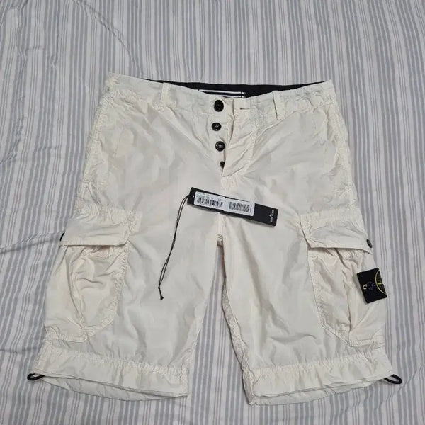 [BUNJANG] Stone Island 28-S Cargo Shorts / 매장판 한글택 28-S 스톤아일랜드 카고반바지