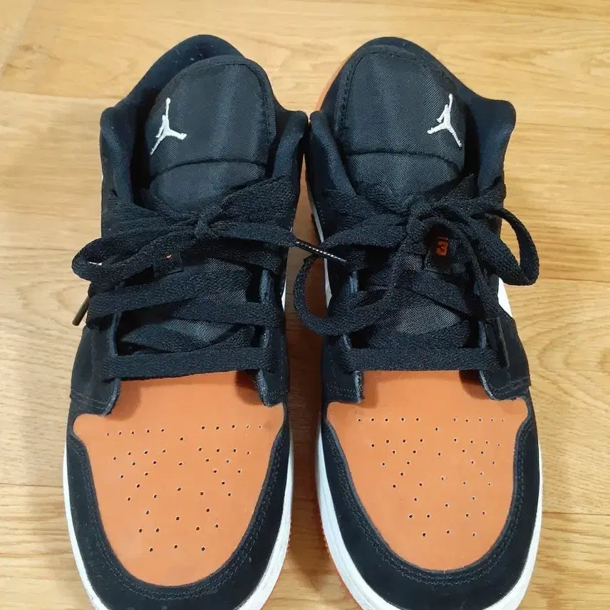 [BUNJANG] Nike Air Jordan Low Orange Black Sneakers / 조던  나이키 운동화 남여공녀 편하게 보세요 30000