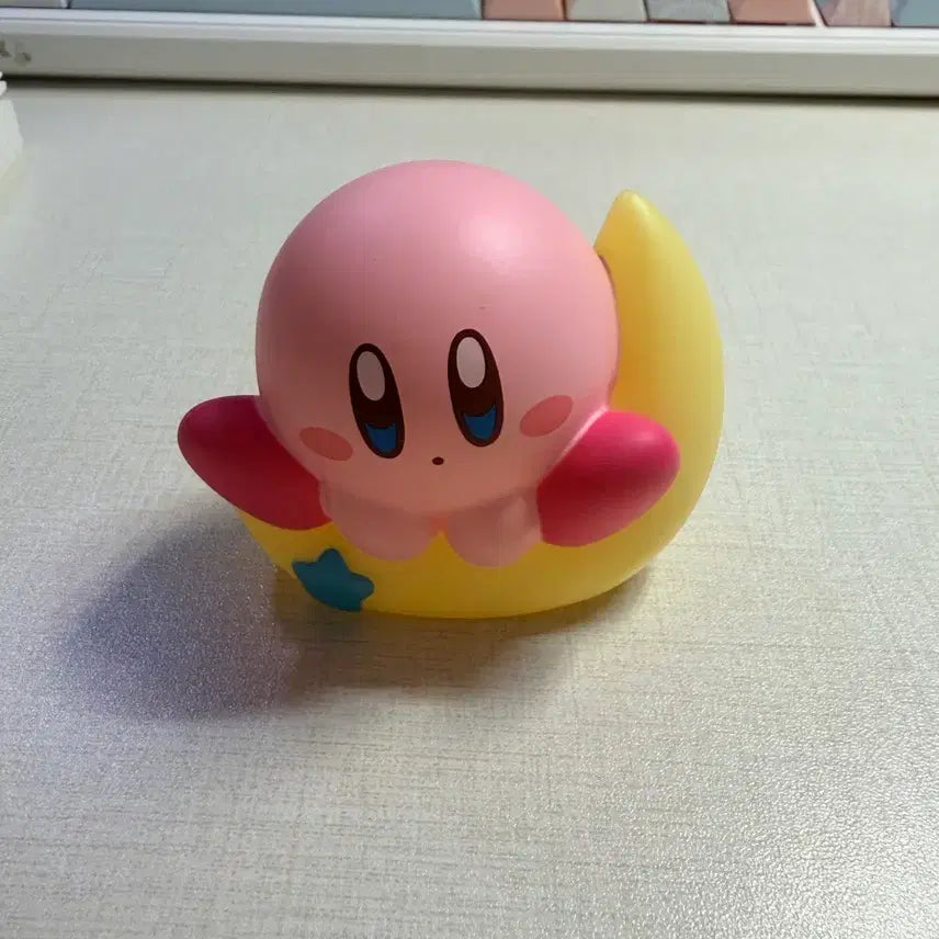 [BUNJANG] Kirby Moon Figure / 별의 커비 달 모양 피규어