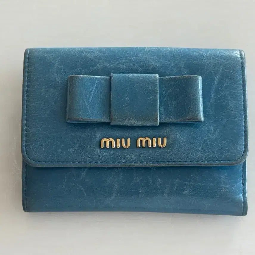[BUNJANG] Miu Miu Vitello Shine Women's Bifold Wallet / 미우미우 비텔로샤인 여성 반지갑