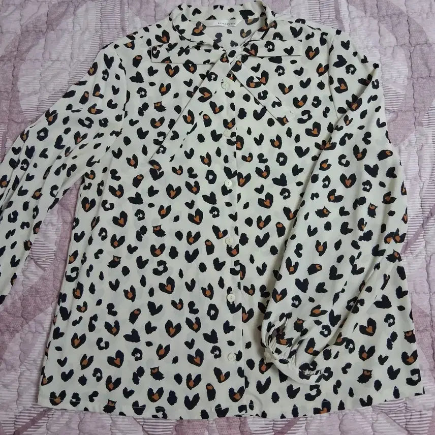 [BUNJANG] Lenibon Leopard Chiffon Blouse / 레니본 호피레오파드쉬폰블라우스55