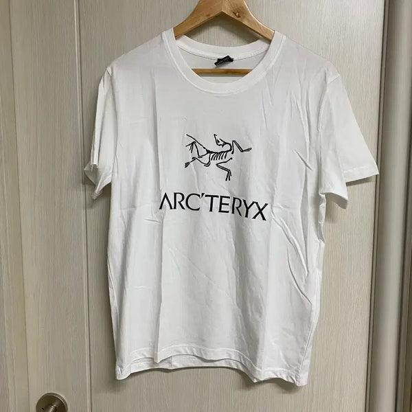 [BUNJANG] Arc'teryx T-shirt White / 아크테릭스 반팔티 흰색