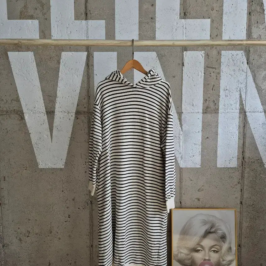 [BUNJANG] Striped Hooded Long Dress / 단가라 후드 롱원피스(TS2