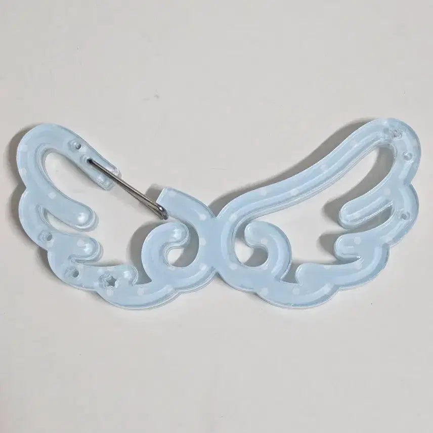 [BUNJANG] Angel Wing Carabiner Keychain - Sky Blue / 엔젤윙 카라비너 키링 하늘 블루 천사 날개