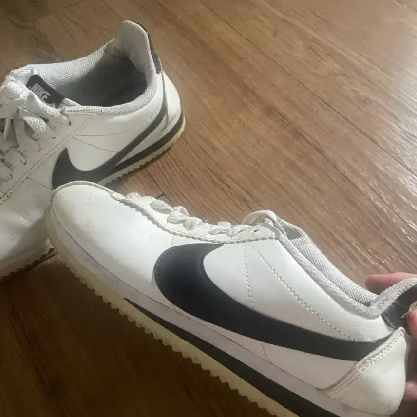 [BUNJANG] Nike Casual Shoes (Multiple Sizes) / 나이키신발들 정리해요 230 240