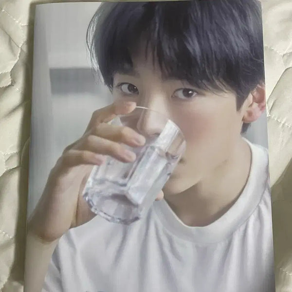 [BUNJANG] NCT WISH Yushi Exhibition Photobook / 엔시티위시 유우시 전시회 포토북 양도
