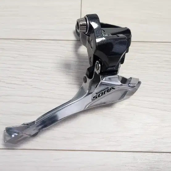 [BUNJANG] Shimano Old Sora Front Derailleur (Clamp-On) / 시마노 구형 소라 앞 드레일러 (밴드)