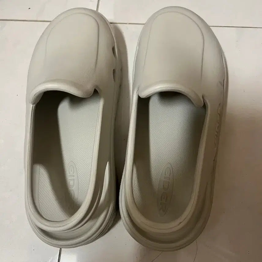 [BUNJANG] Eider Mule Sandals Beige / 아이더 뮬 베이지