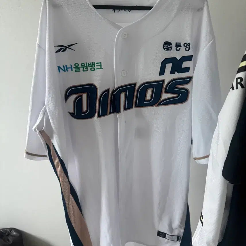 [BUNJANG] NC Dinos Kim Geon-tae Player Marked Reebok Jersey / NC 다이노스 김건태 선수 마킹 리복 유니폼