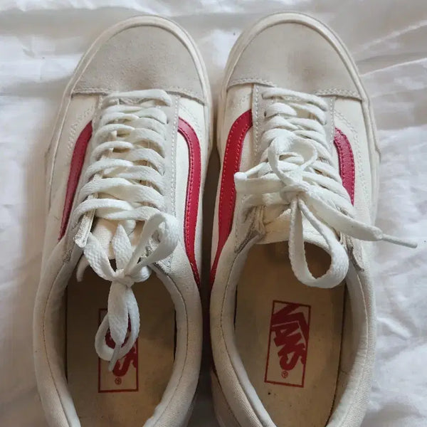 [BUNJANG] Vans Style 36 Ivory Red Sneakers (255mm) / 반스 스타일 36 아이보리 레드 255mm