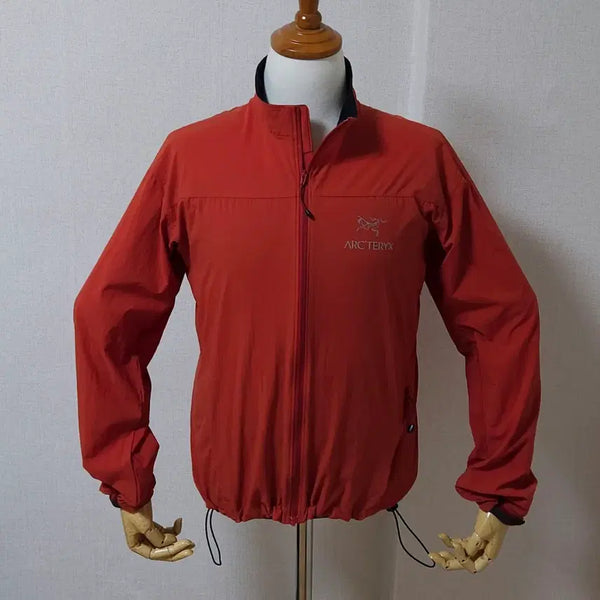 [BUNJANG] Arc'teryx Windbreaker Jacket Red Size 105 / 아크테릭스 바람막이 자켓 레드 105 여