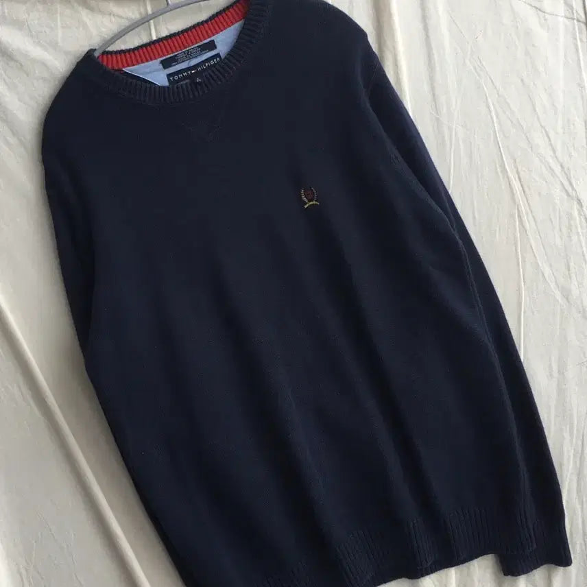 [BUNJANG] Tommy Hilfiger Embroidered Logo Knit / 타미힐피거 자수로고 니트