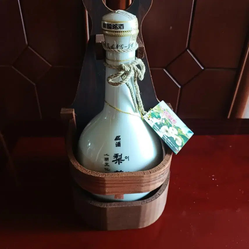 [BUNJANG] Lee Gang Ju Traditional Korean Distilled Soju / 이강주