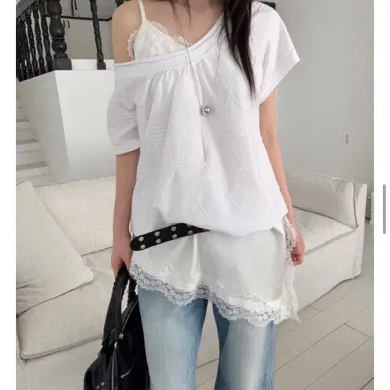 [BUNJANG] Seoul Based Dot Loose Short Sleeve T-Shirt / 서울베이스드 도트 루즈 반팔