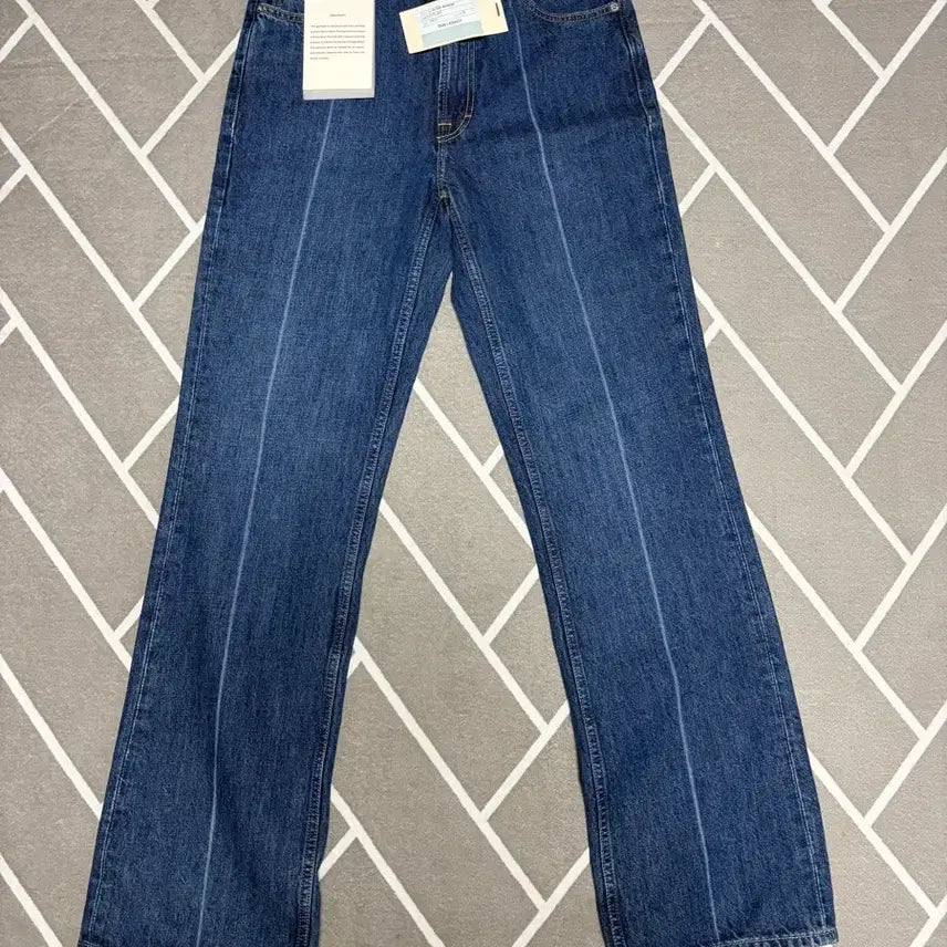 [BUNJANG] Our Legacy 70s Cut Bootcut Jeans - Medium Wash, Size 30 / 아워레가시 70s 부츠컷 새제품 중청 30사이즈